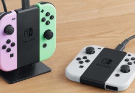 Nintendo komt zeven jaar later met een stand om Joy-Con-controllers op te laden
